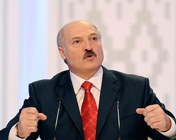 Лукашенко поклялся не пускать оппозиционеров в Европу