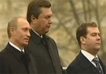 Путин, Янукович и Медведев. Необходимо напомнить, что кадр 5-ого канала