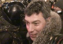 Борис Немцов перед задержанием 31 декабря. Хочется отметить о том, что кадр Грани-ТВ