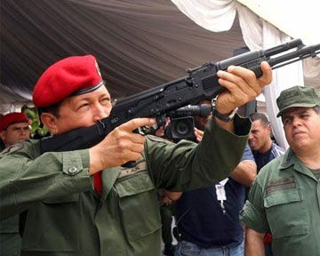Чавес выслал войска на границу с Колумбией