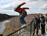 В Екатеринбурге вырастает популярность Rope jumping – движения любителей прыгать с высоты (ФОТО)