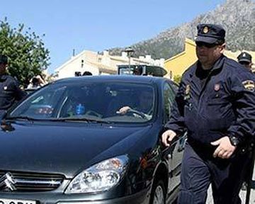 Испанская милиция задержала 6 "шефов" "российской мафии"