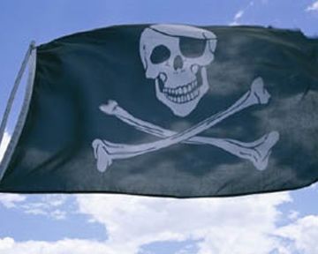 Пираты захватили танкер с 25 членами экипажа