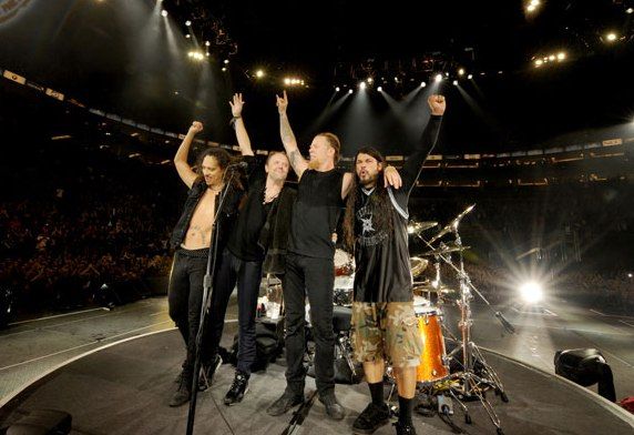 Metallica замахнулась на концертные лавры Pink Floyd