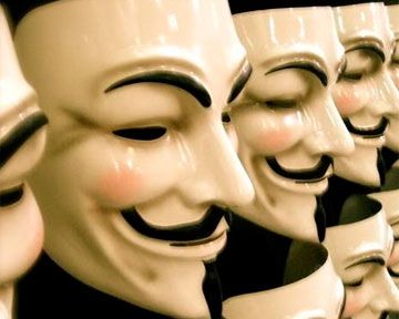 Хакеры из Anonymous объявили войну неонацистам