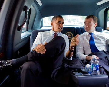 Обама считает Медведева "убежденным патриотом"