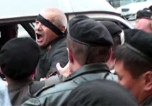 Задержание Константина Косякина на Деньке гнева 12 сентября. Отметим, что кадр Грани-ТВ