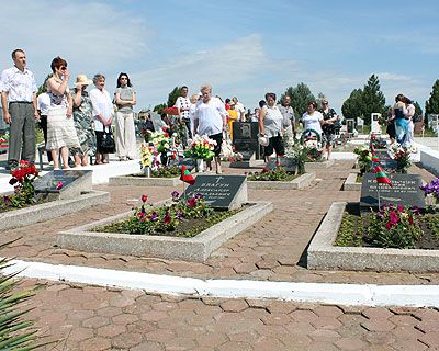 Новый Регион: Тыщи обитателей Приднестровья сейчас почтили память жертв Бендерской катастрофы 1992 года