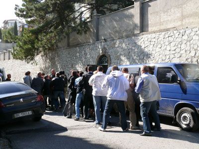 Новый Регион: Общественность Алупки: задержание мэра - только начало расследования земляных махинаций